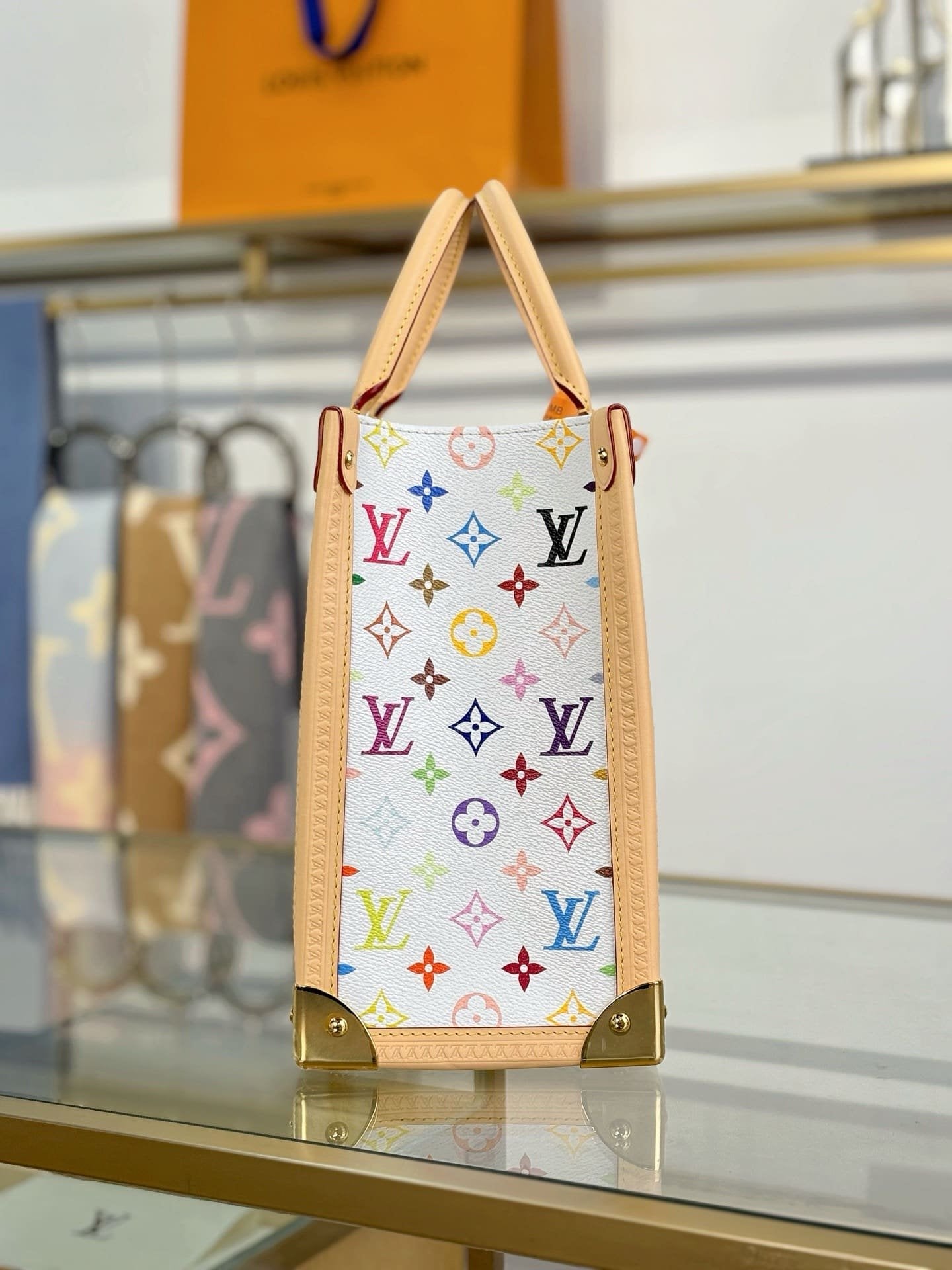 Louis Vuitton M13079 LV x TM OnTheGo MM