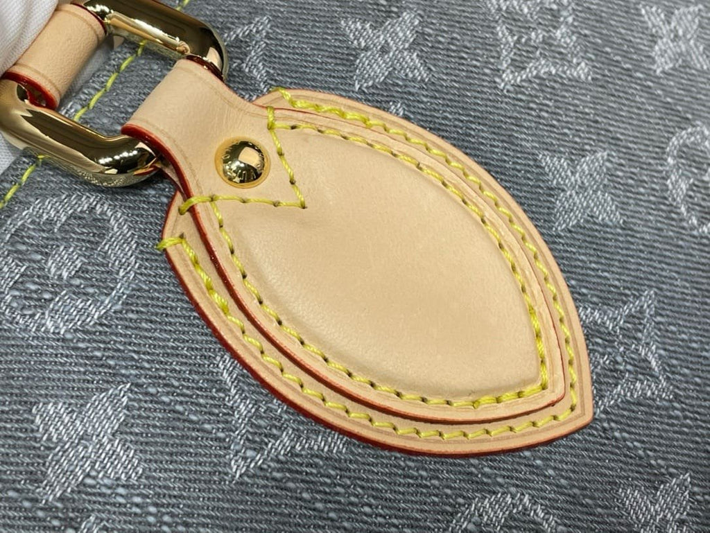 Louis Vuitton M13189 OnTheGo MM