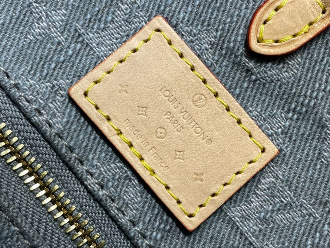 Louis Vuitton M13189 OnTheGo MM