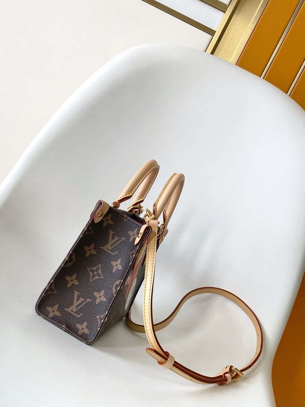 Louis Vuitton M13668 LV x TM ONTHEGO BB Bag