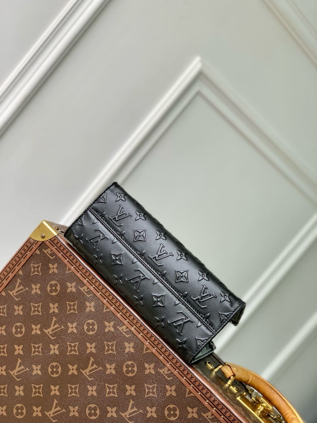 Louis Vuitton M14576 OnTheGo PM
