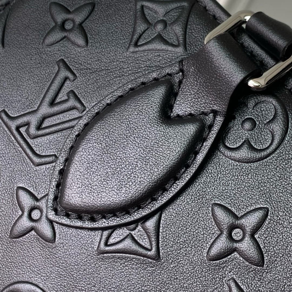 Louis Vuitton M14576 OnTheGo PM