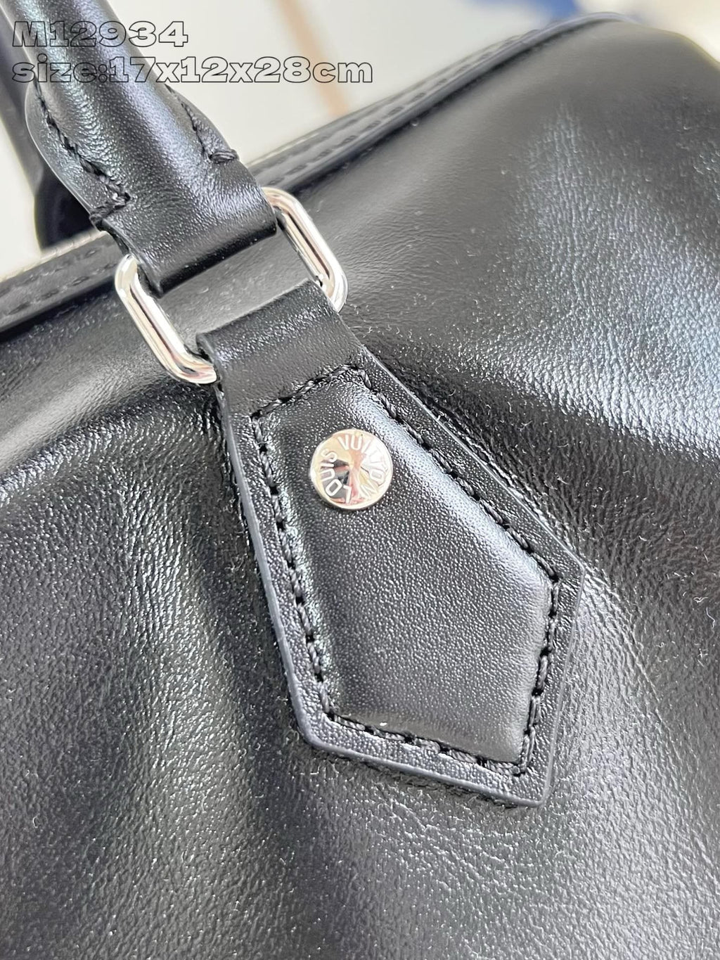 Louis Vuitton M12934 Speedy Cargo Vibe
