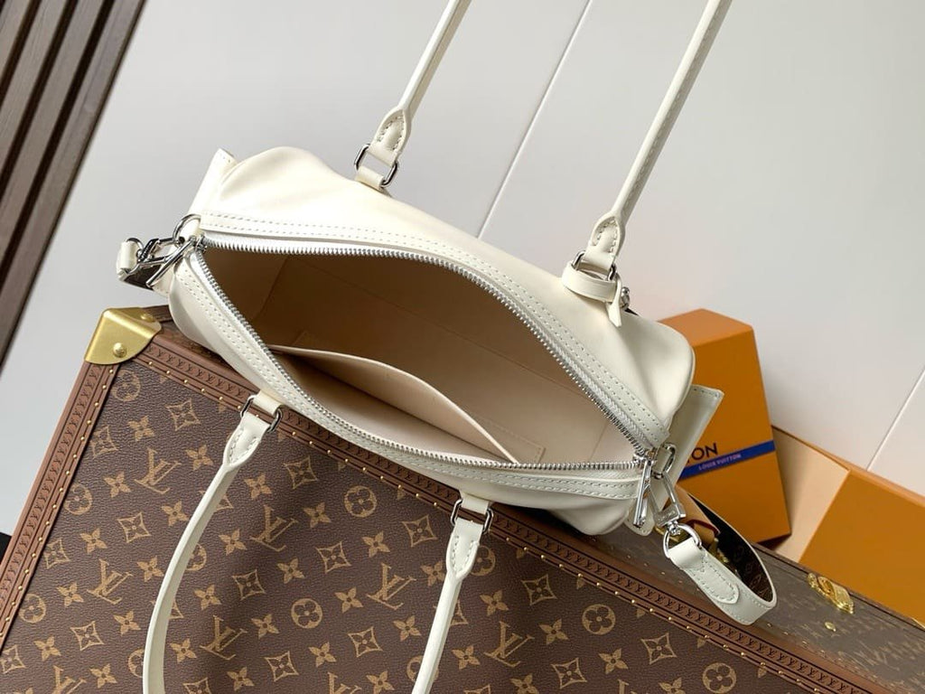 Louis Vuitton M12965 Speedy Cargo Vibe