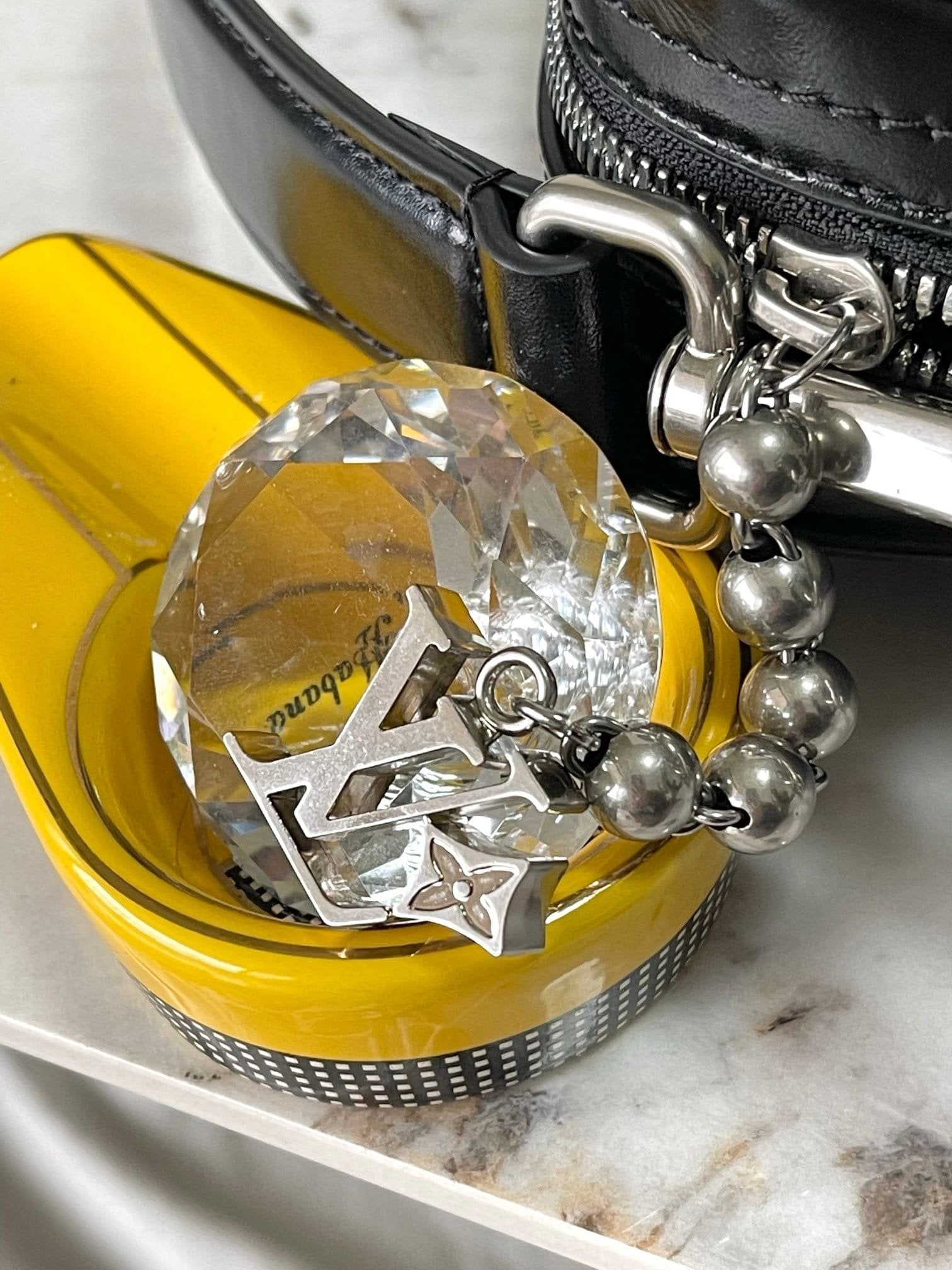 Louis Vuitton M13987 Nil