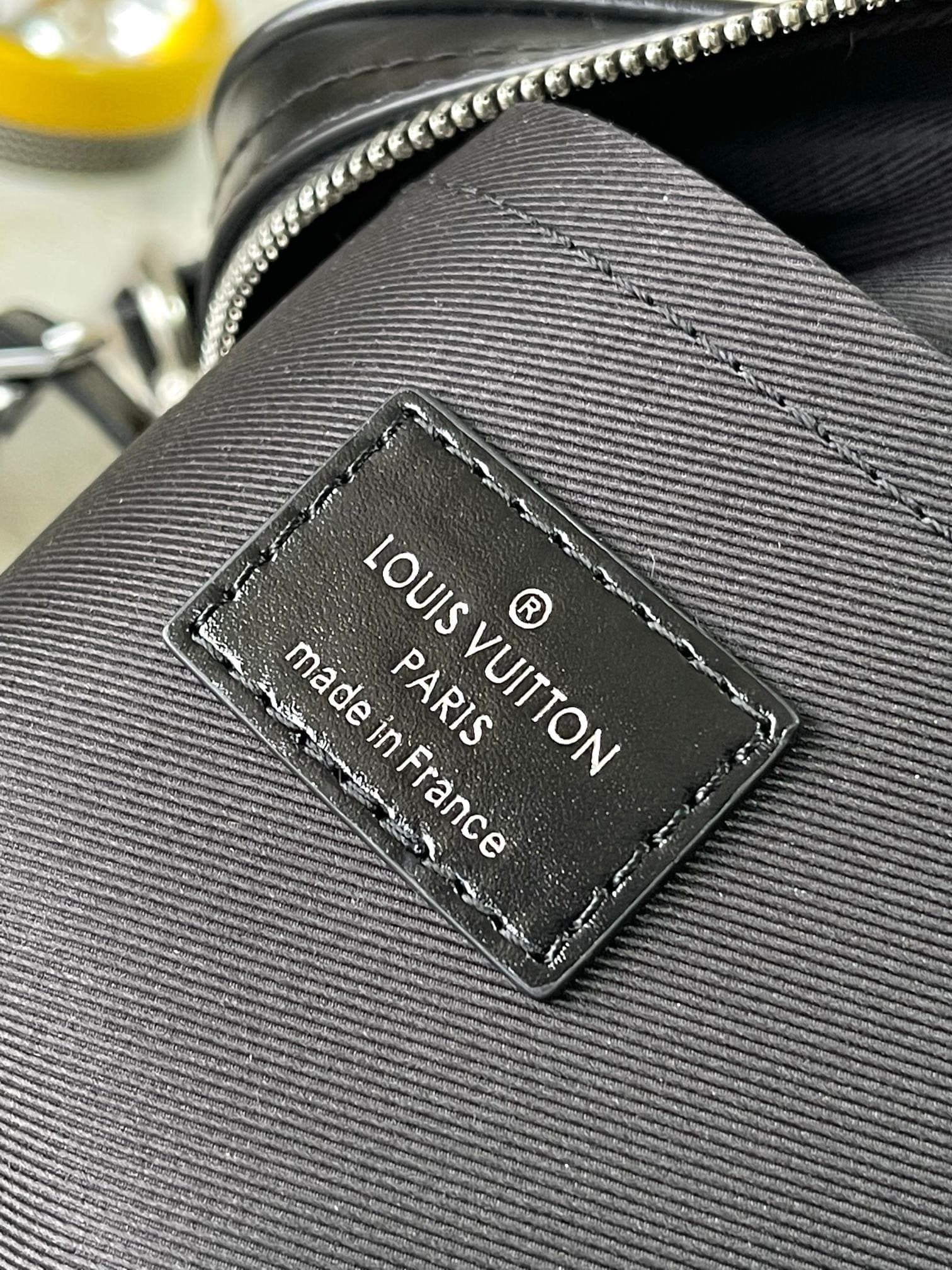 Louis Vuitton M13987 Nil