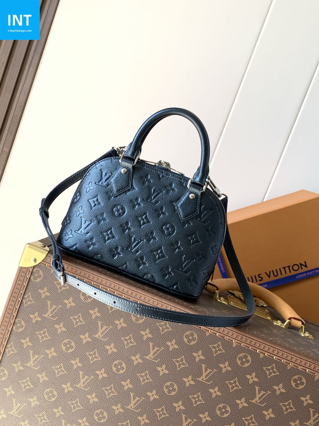 Louis Vuitton M26686 Alma BB