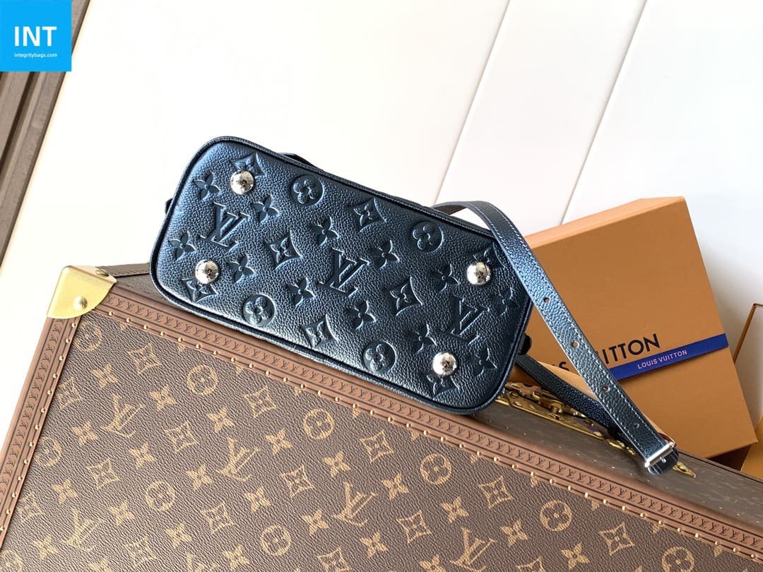 Louis Vuitton M26686 Alma BB