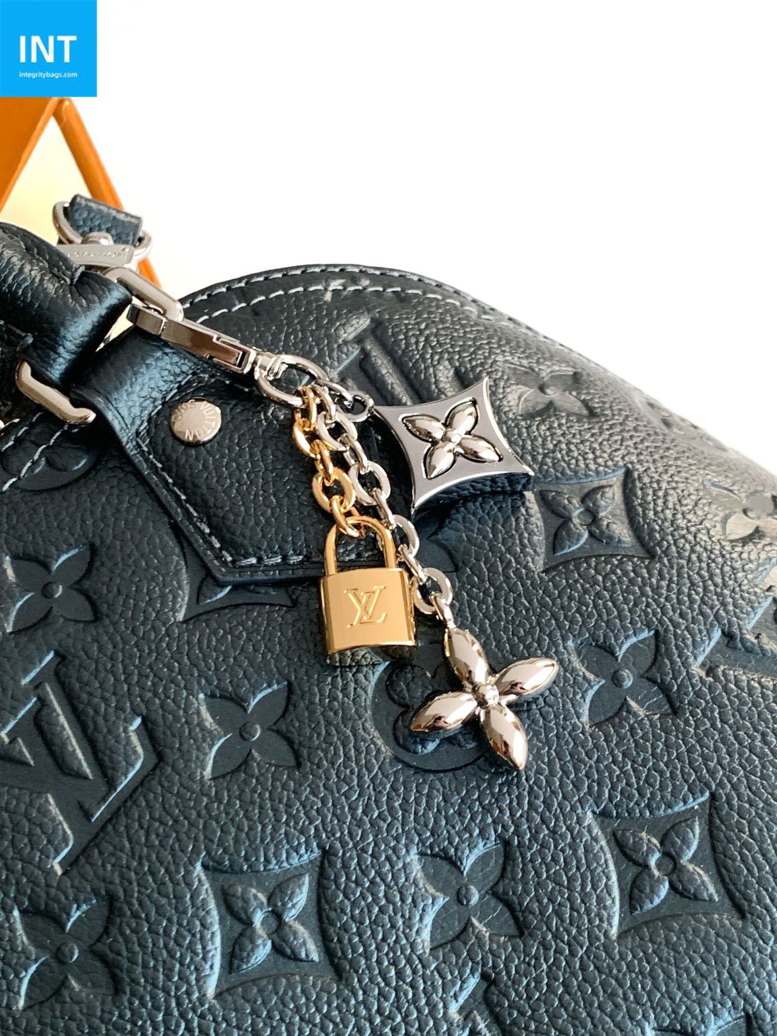 Louis Vuitton M26686 Alma BB