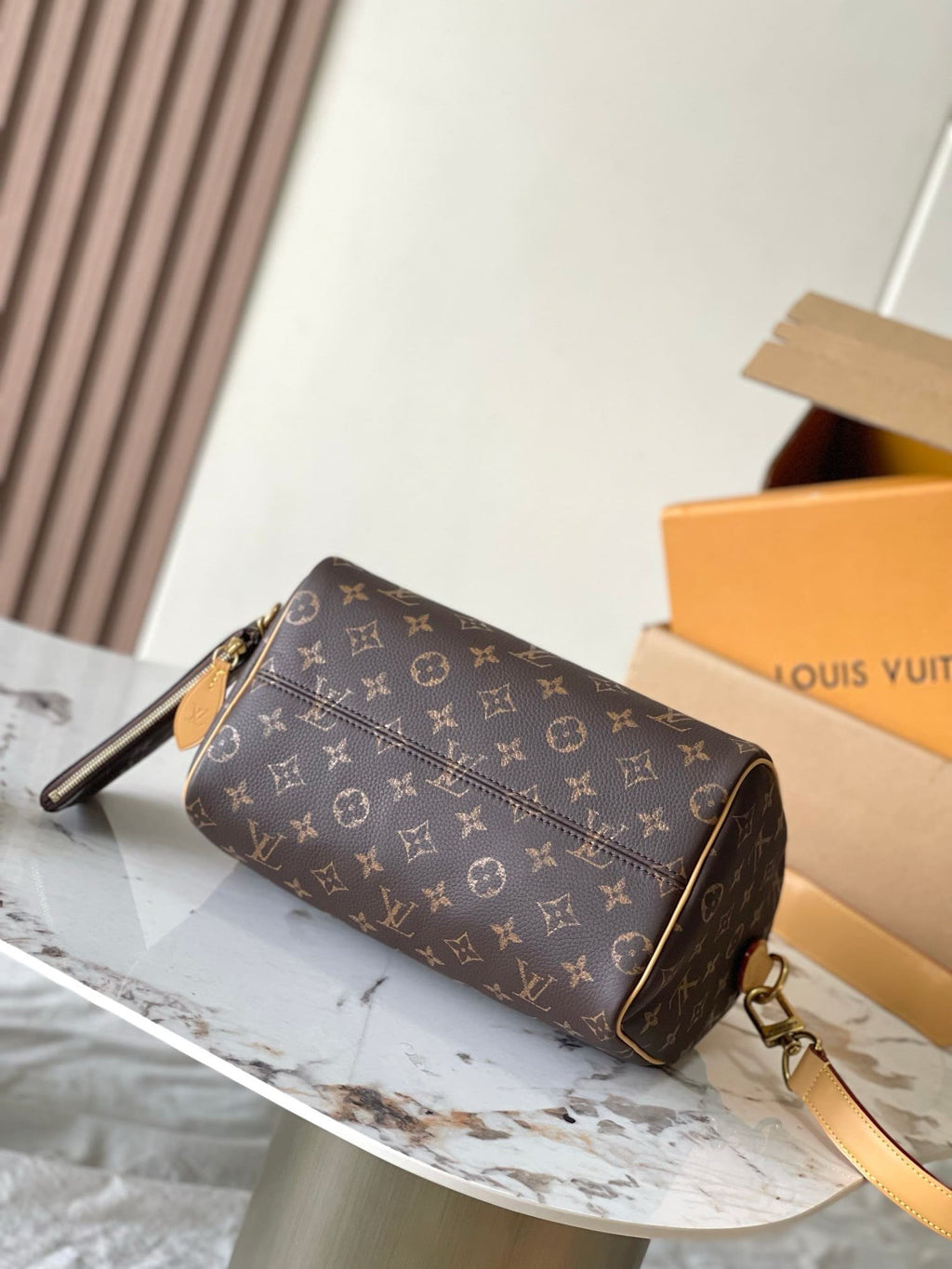 Louis Vuitton M24443 Speedy P9 Bandoulière 25