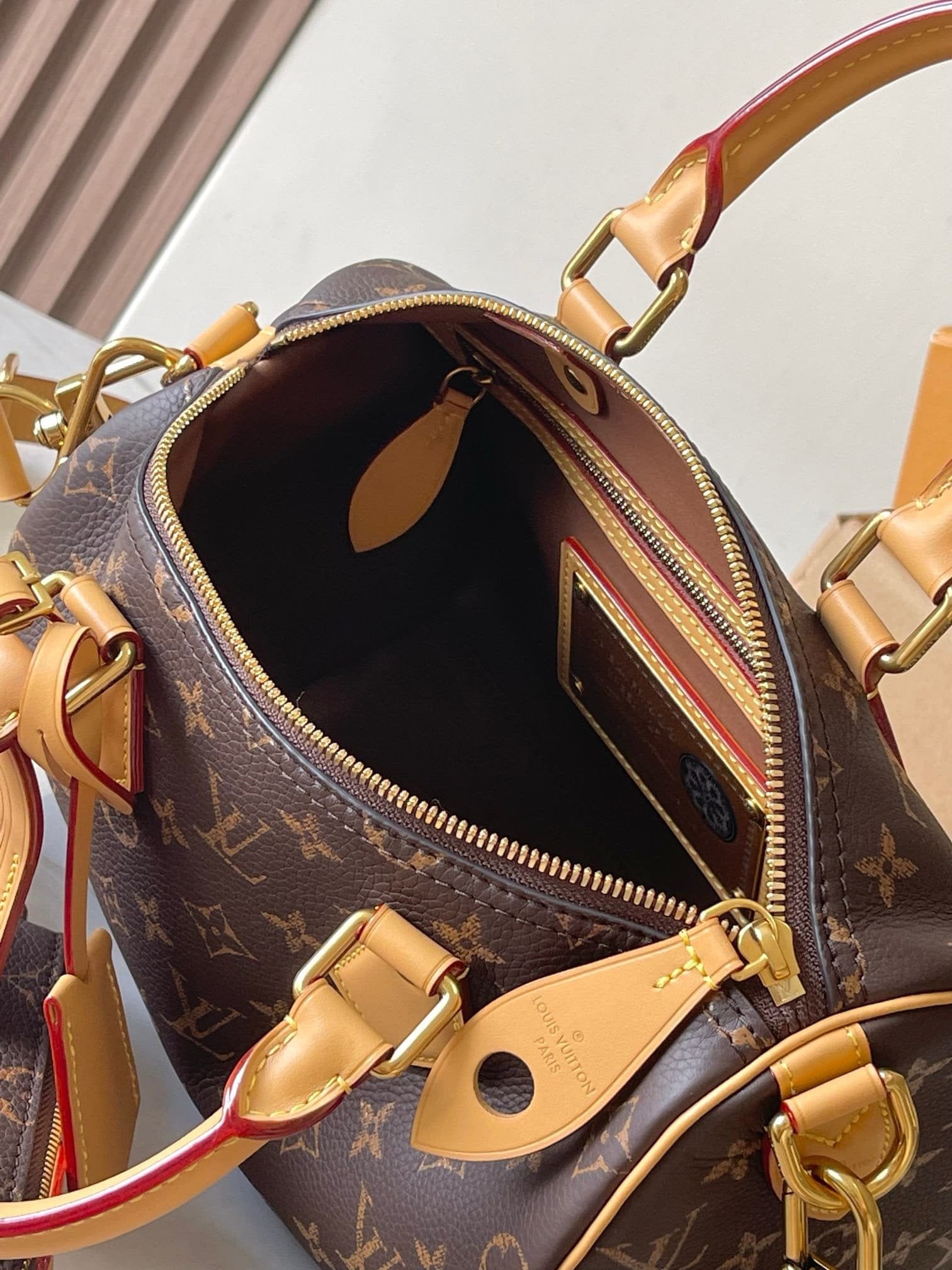 Louis Vuitton M24443 Speedy P9 Bandoulière 25 (top quality)