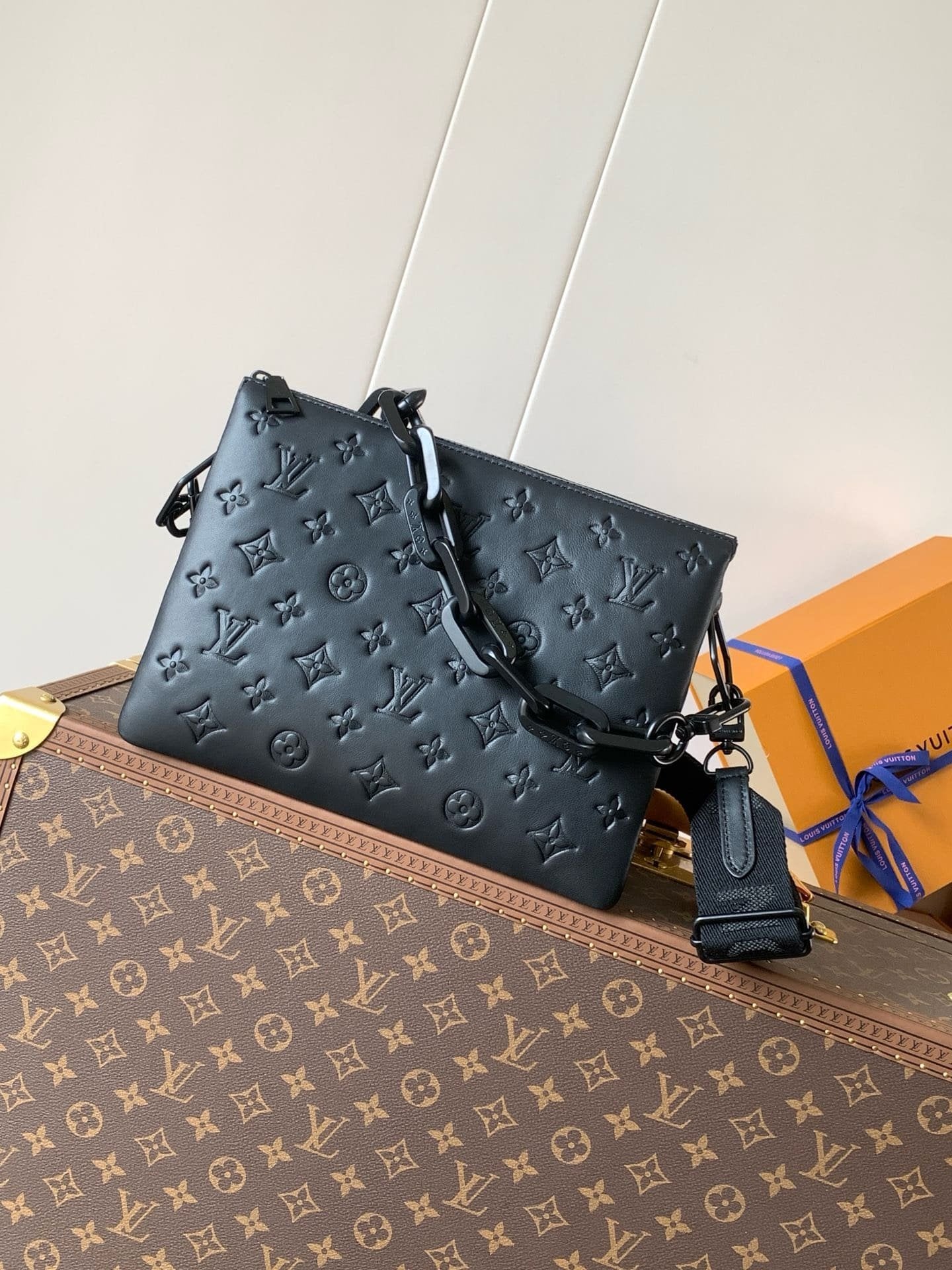 Louis Vuitton M11370 COUSSIN Small Bag