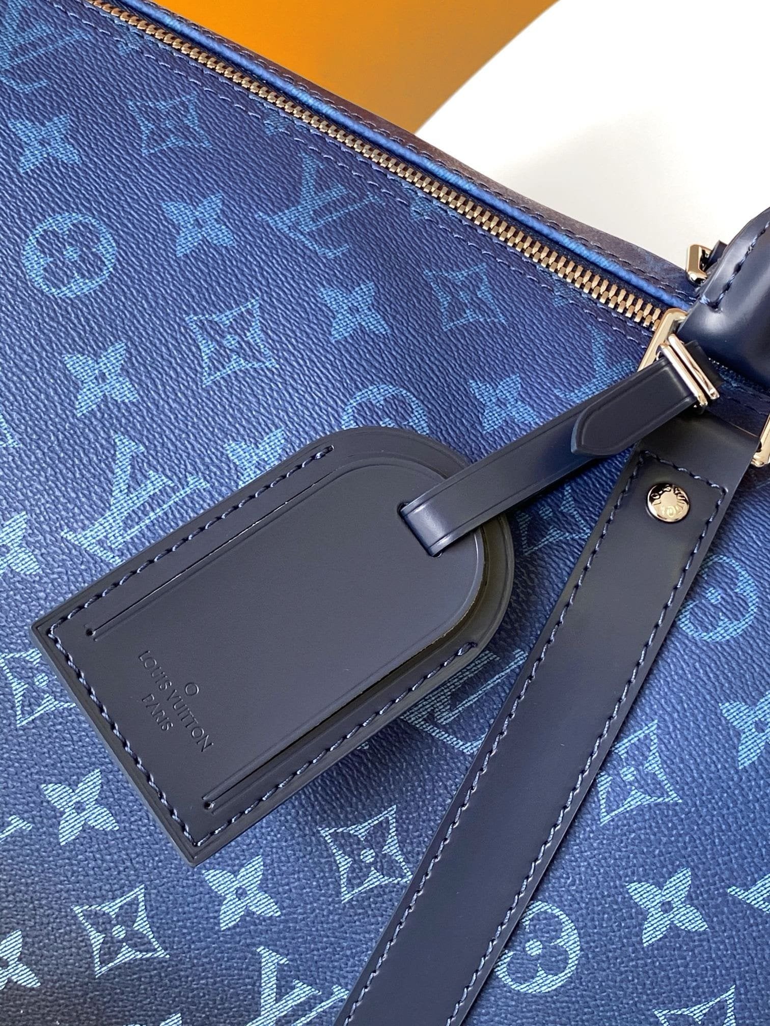 Louis Vuitton M11558 Keepall Bandoulière 55