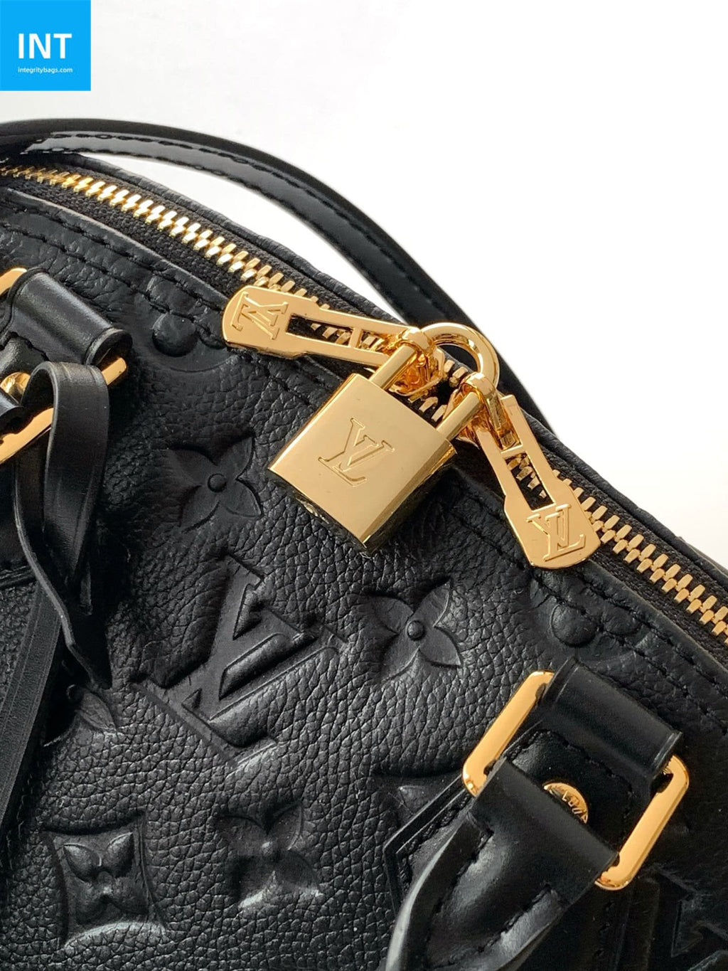 Louis Vuitton M26409 Alma BB