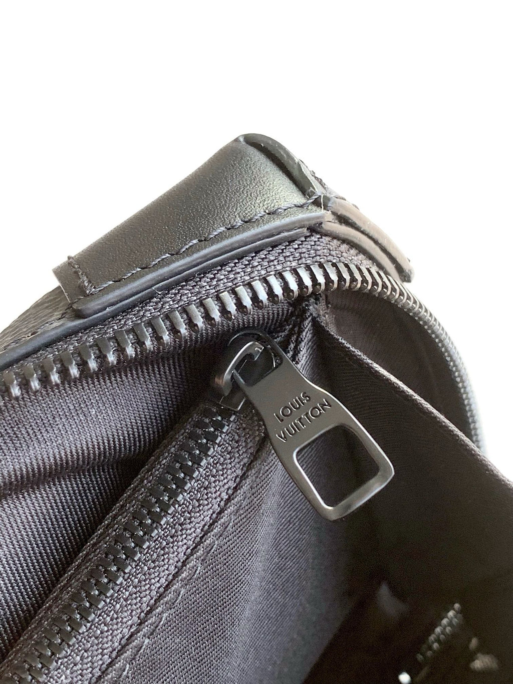 Louis Vuitton M69838 Soft Trunk Wallet