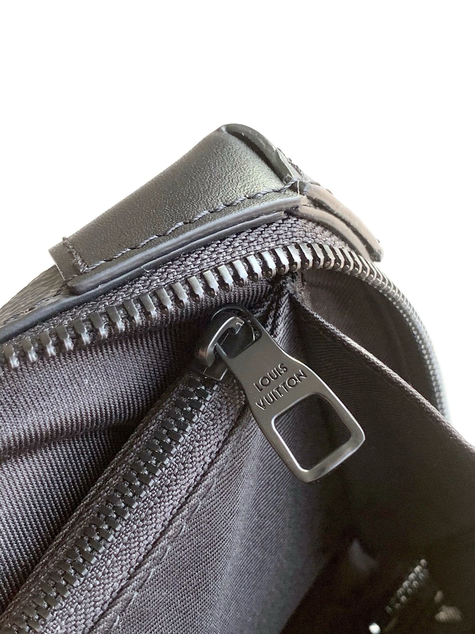Louis Vuitton M69838 Soft Trunk Wallet