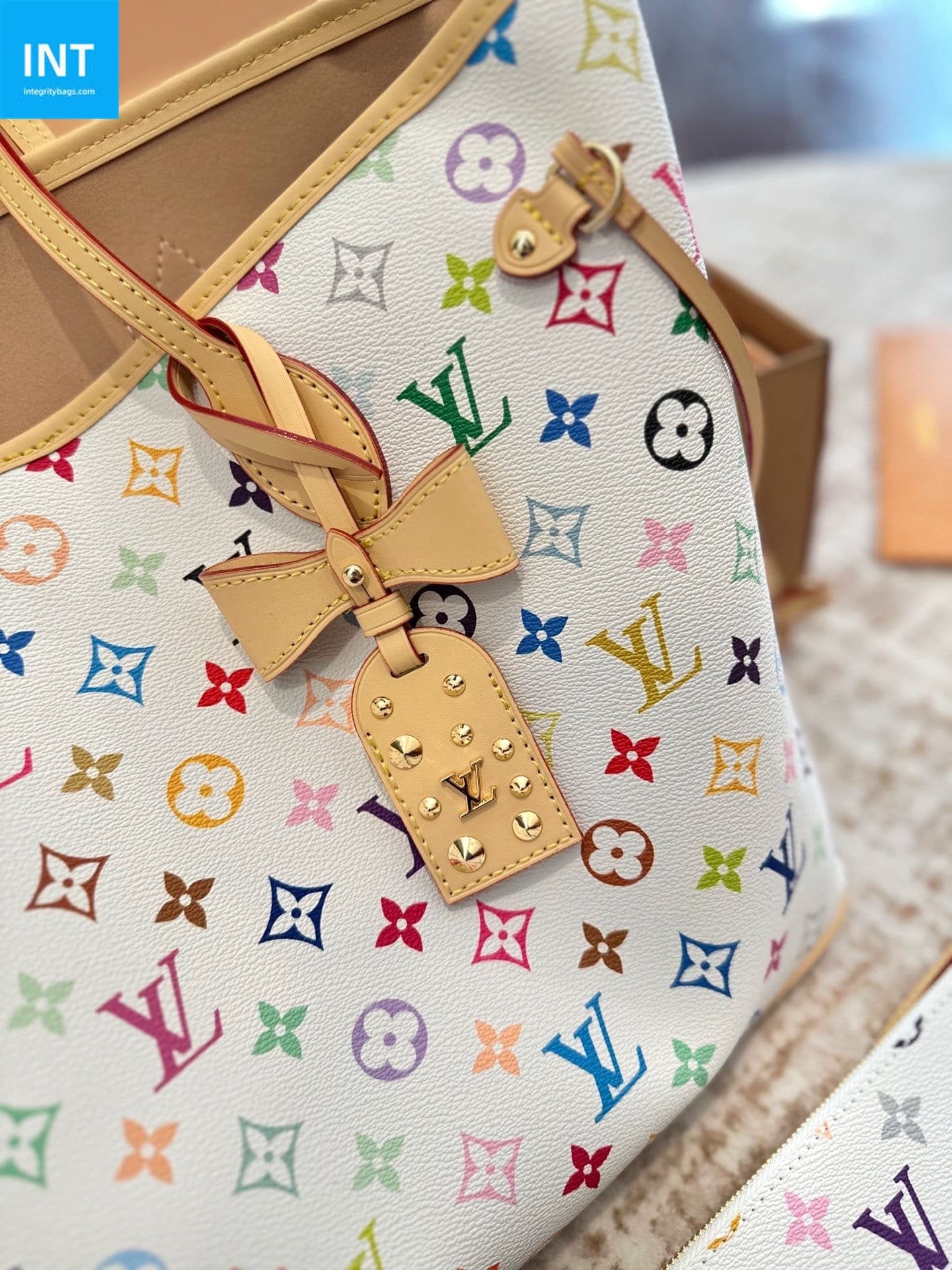 Louis Vuitton M27787 LV x TM Neverfull MM