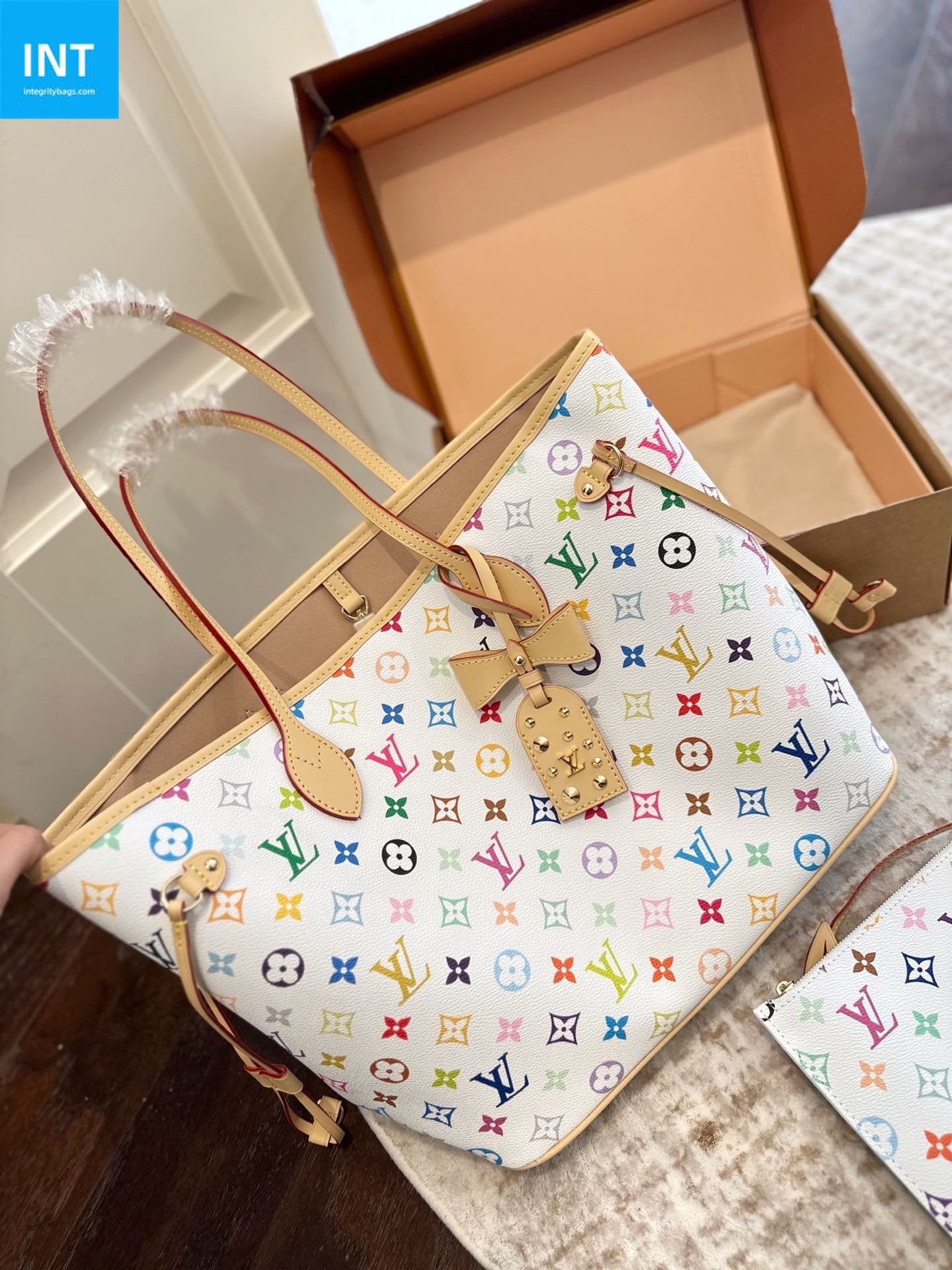 Louis Vuitton M27787 LV x TM Neverfull MM