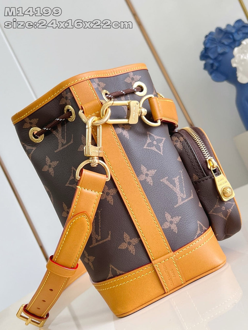 Louis Vuitton M14199 NOÉ CARGO BAG