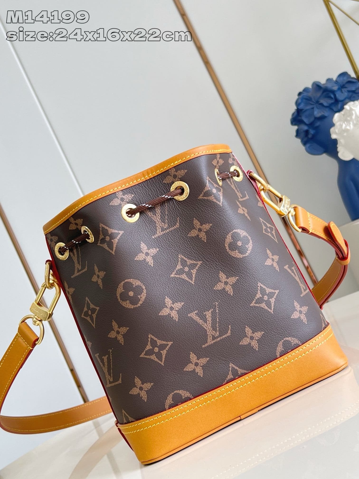 Louis Vuitton M14199 NOÉ CARGO BAG