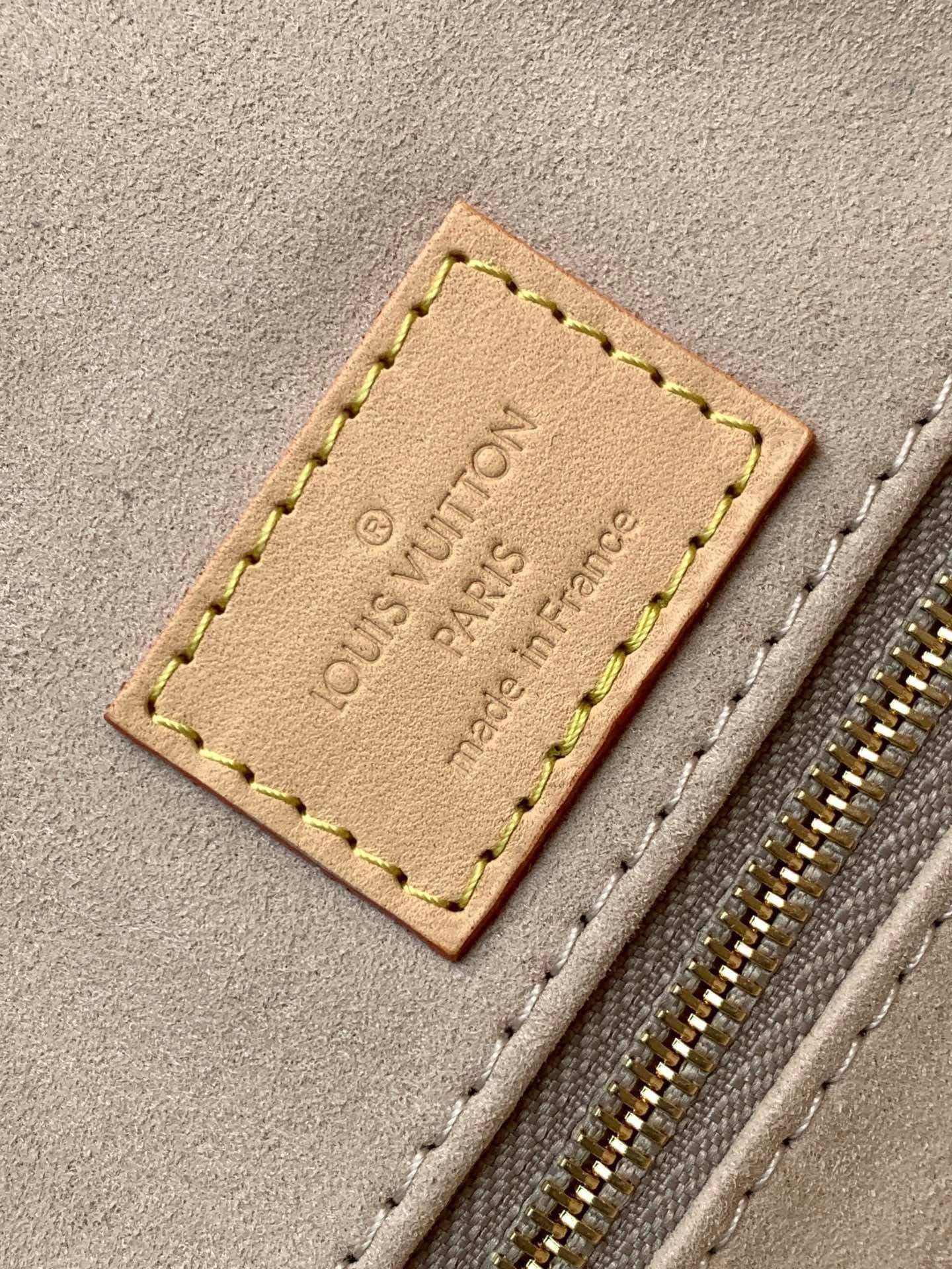 Louis Vuitton M12415 OnTheGo MM