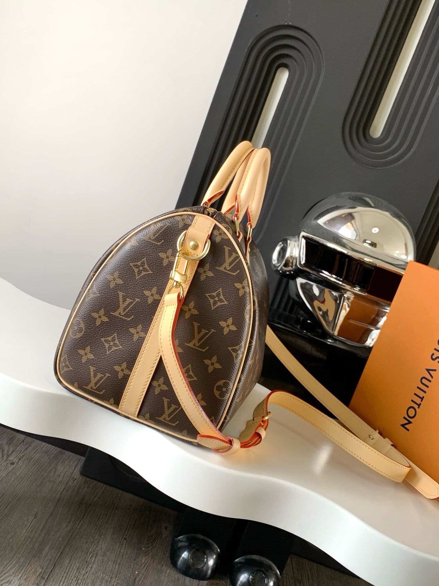 Louis Vuitton M46980 Speedy Bandoulière 30