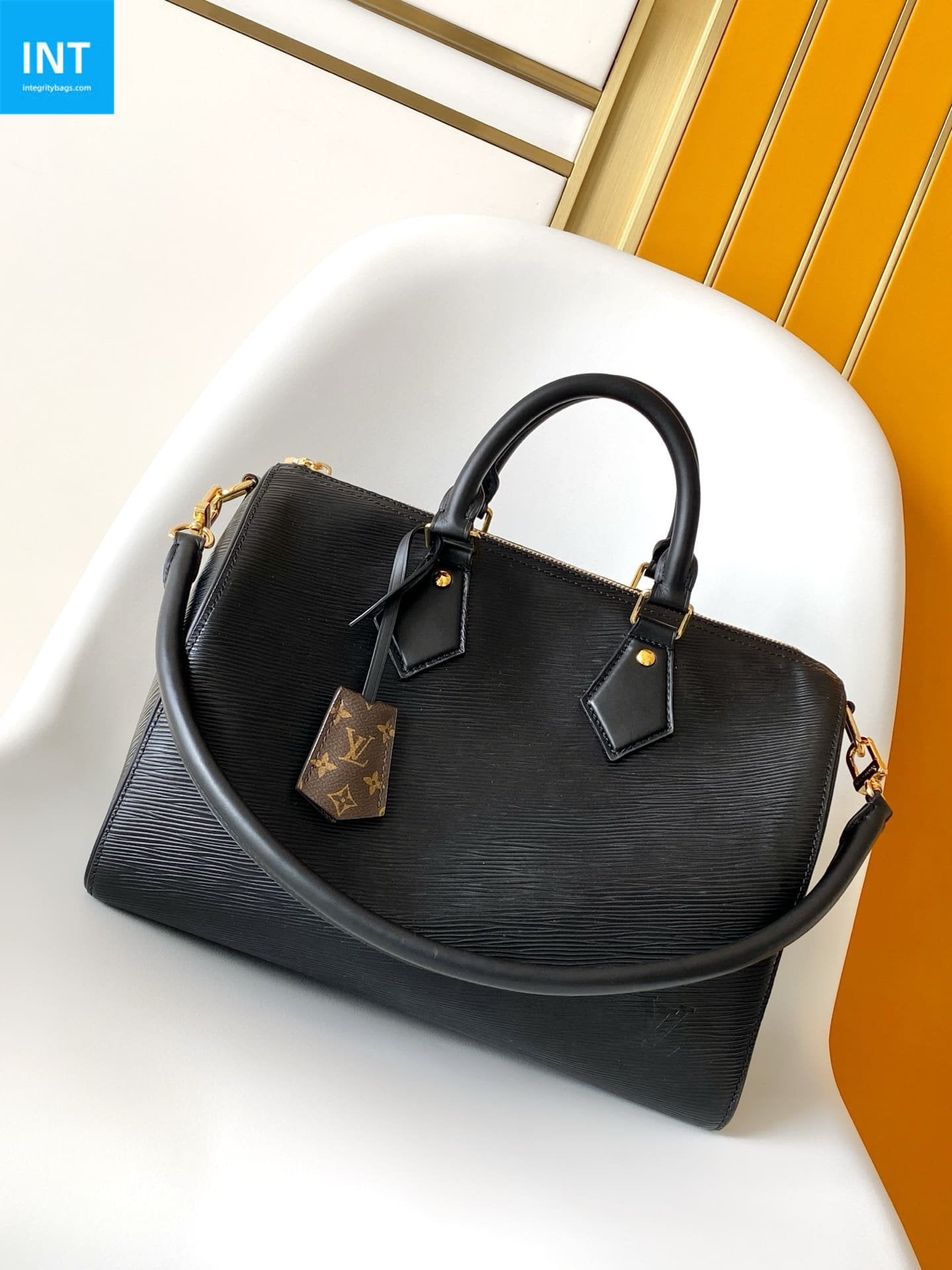 Louis Vuitton M25671 Speedy Soft 30