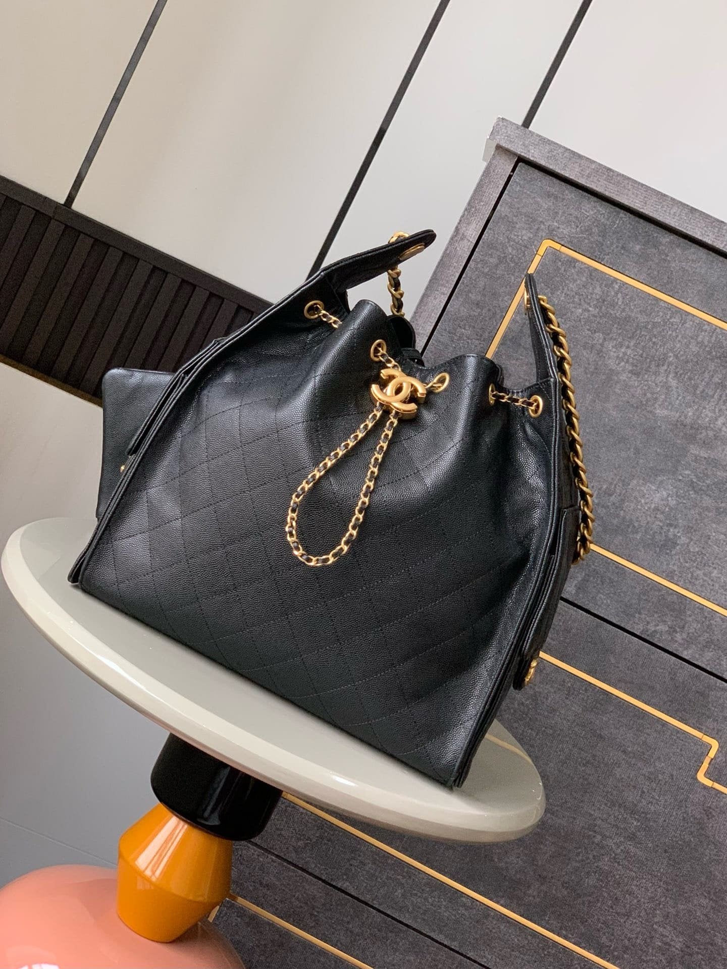 CHANEL 25 Medium Handbag