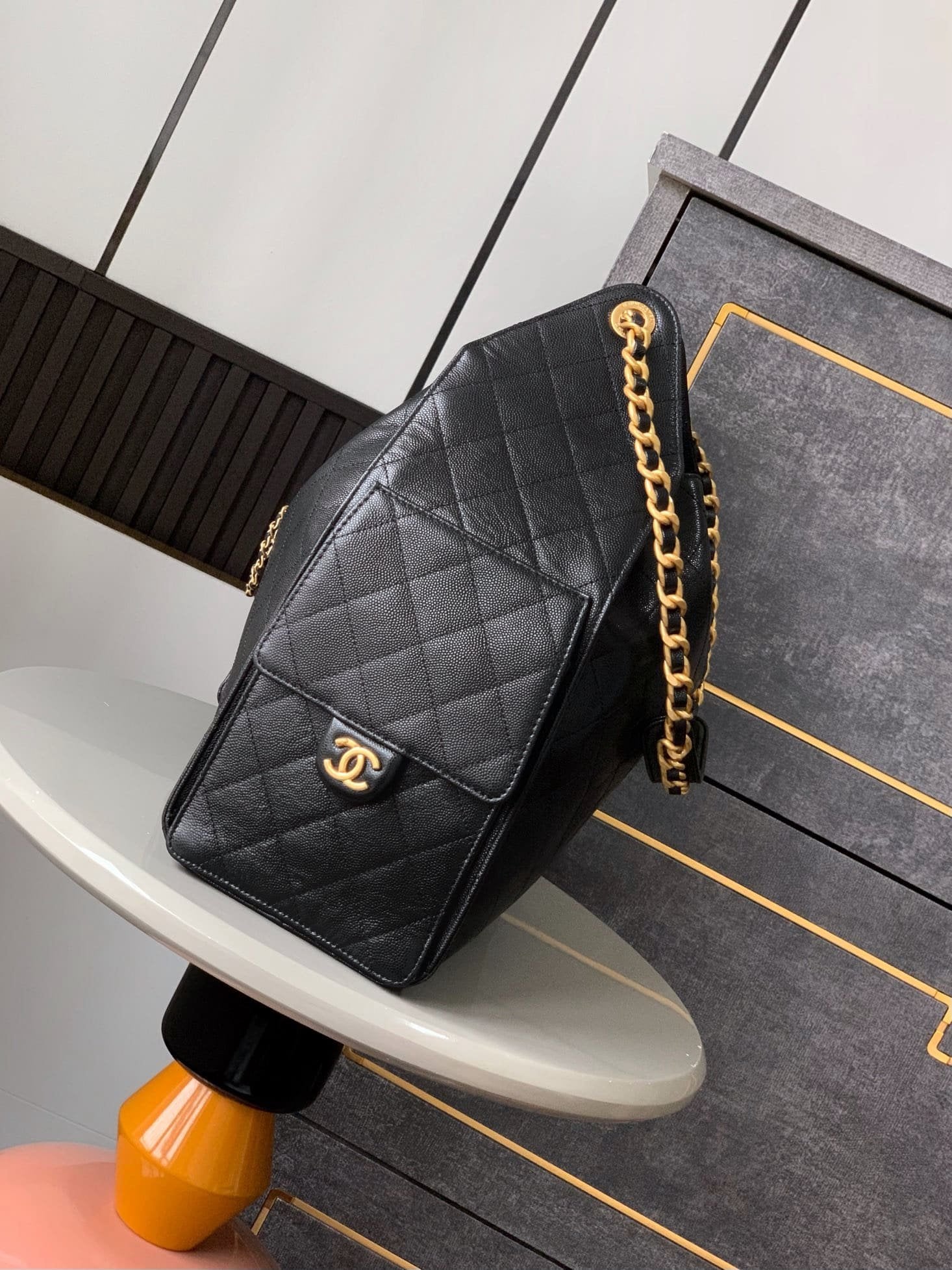 CHANEL 25 Medium Handbag