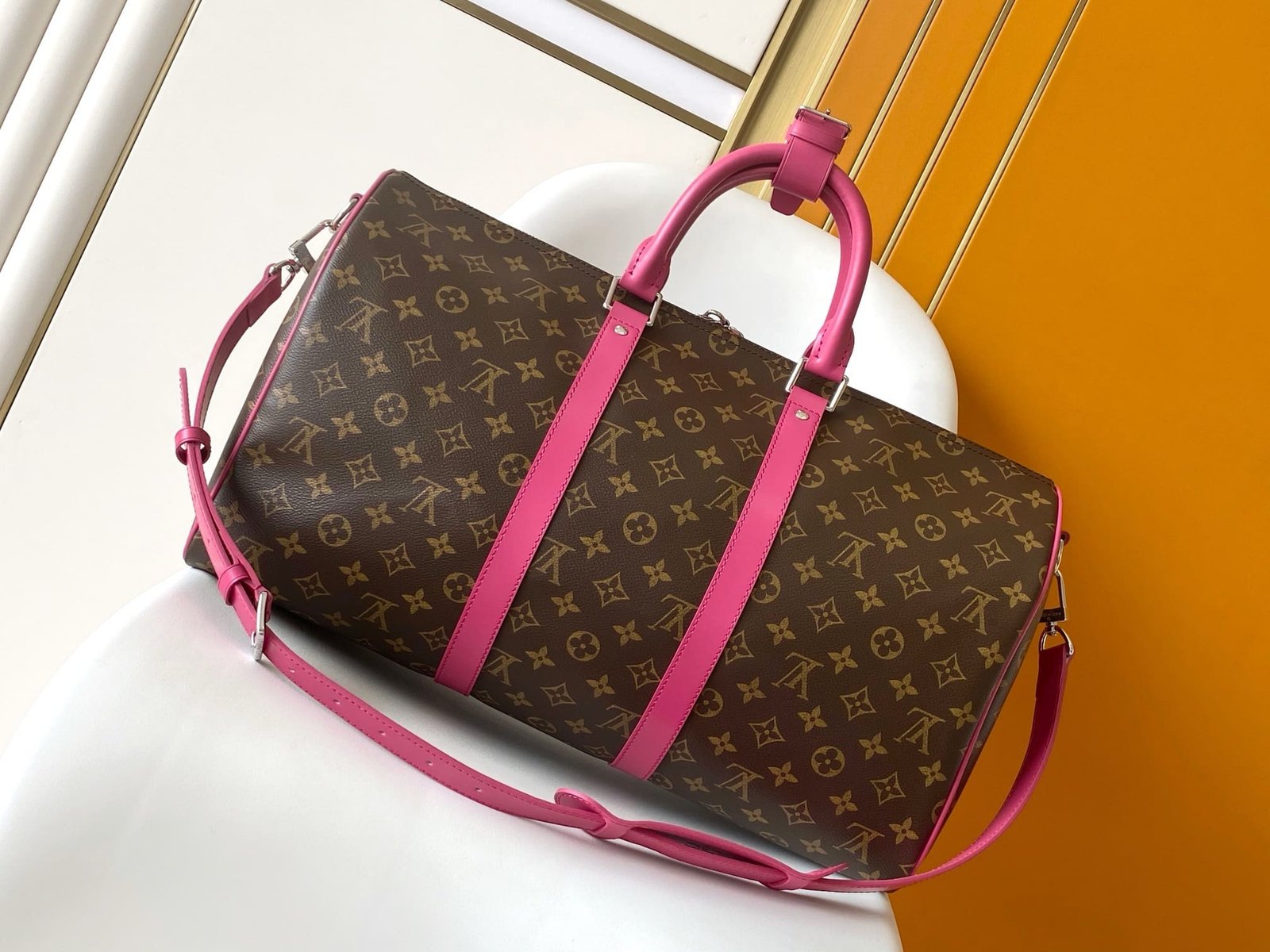 Louis Vuitton M13807 Keepall Bandoulière 45