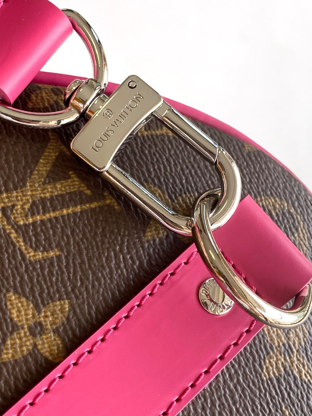 Louis Vuitton M13807 Keepall Bandoulière 45