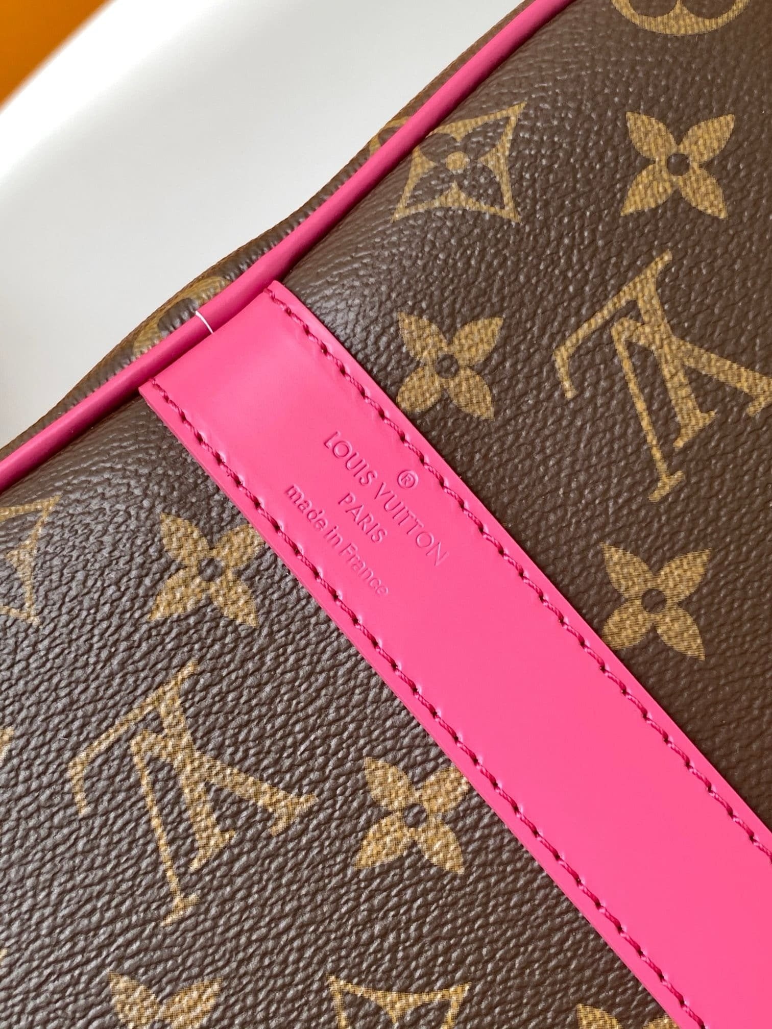 Louis Vuitton M13807 Keepall Bandoulière 45