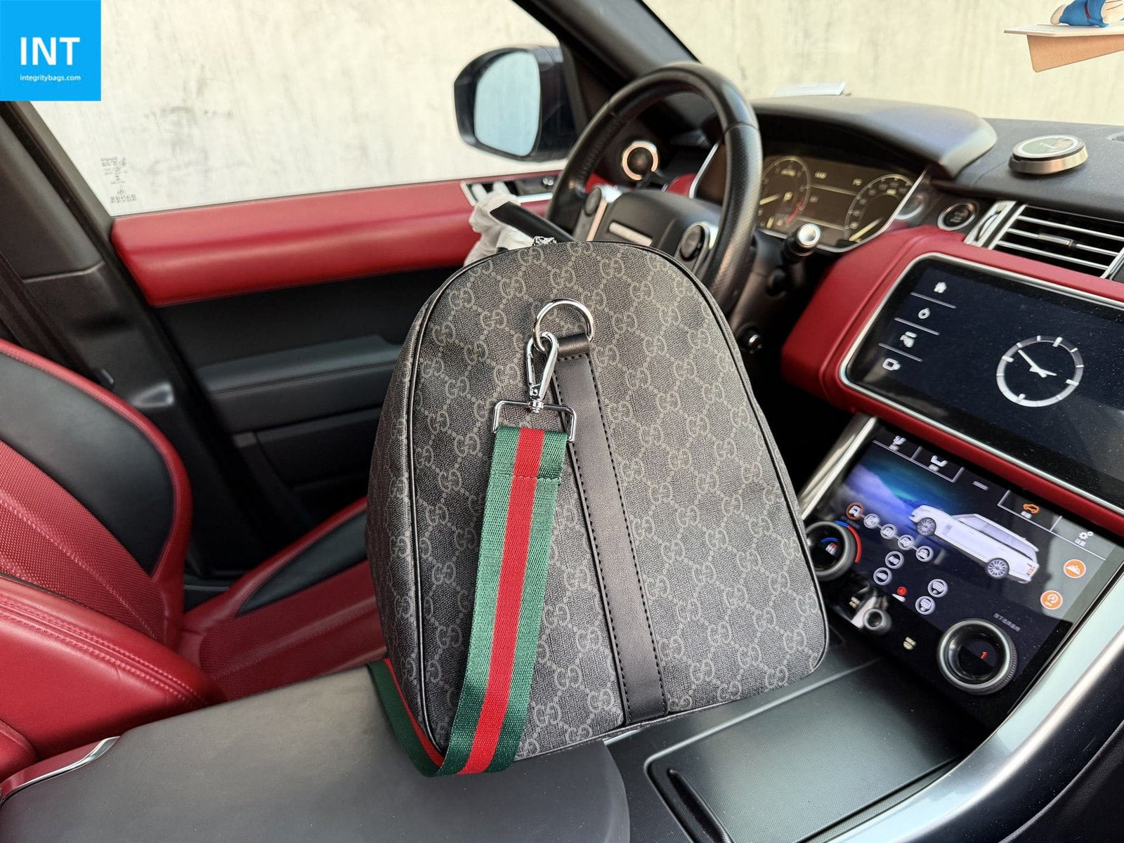GUCCI LARGE DUFFLE BAG