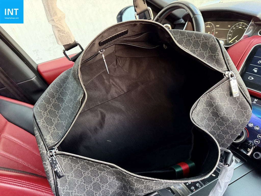 GUCCI LARGE DUFFLE BAG