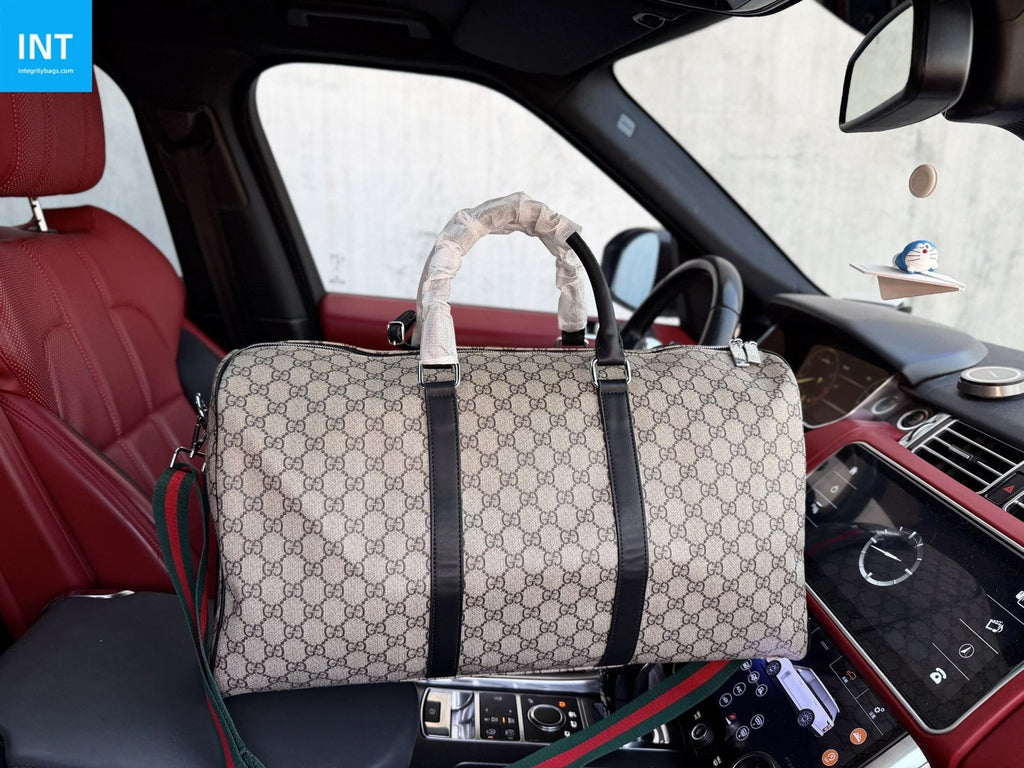 GUCCI LARGE DUFFLE BAG