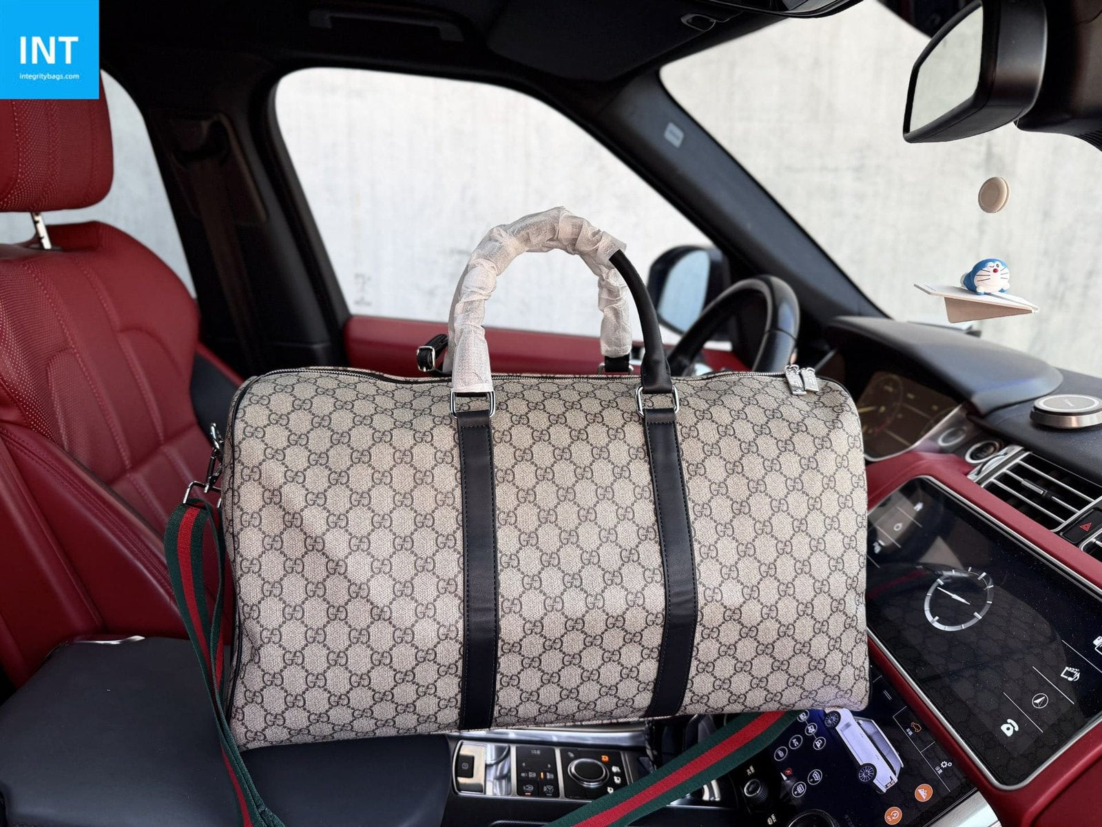 GUCCI LARGE DUFFLE BAG