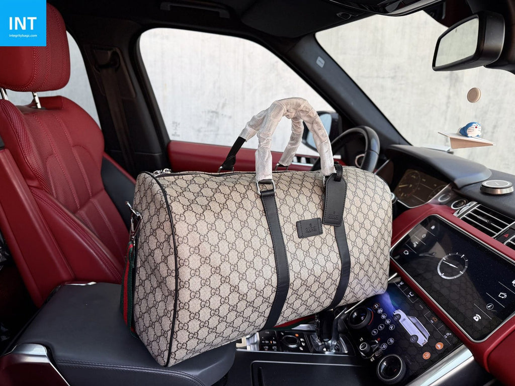 GUCCI LARGE DUFFLE BAG