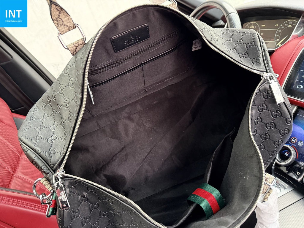 GUCCI LARGE DUFFLE BAG