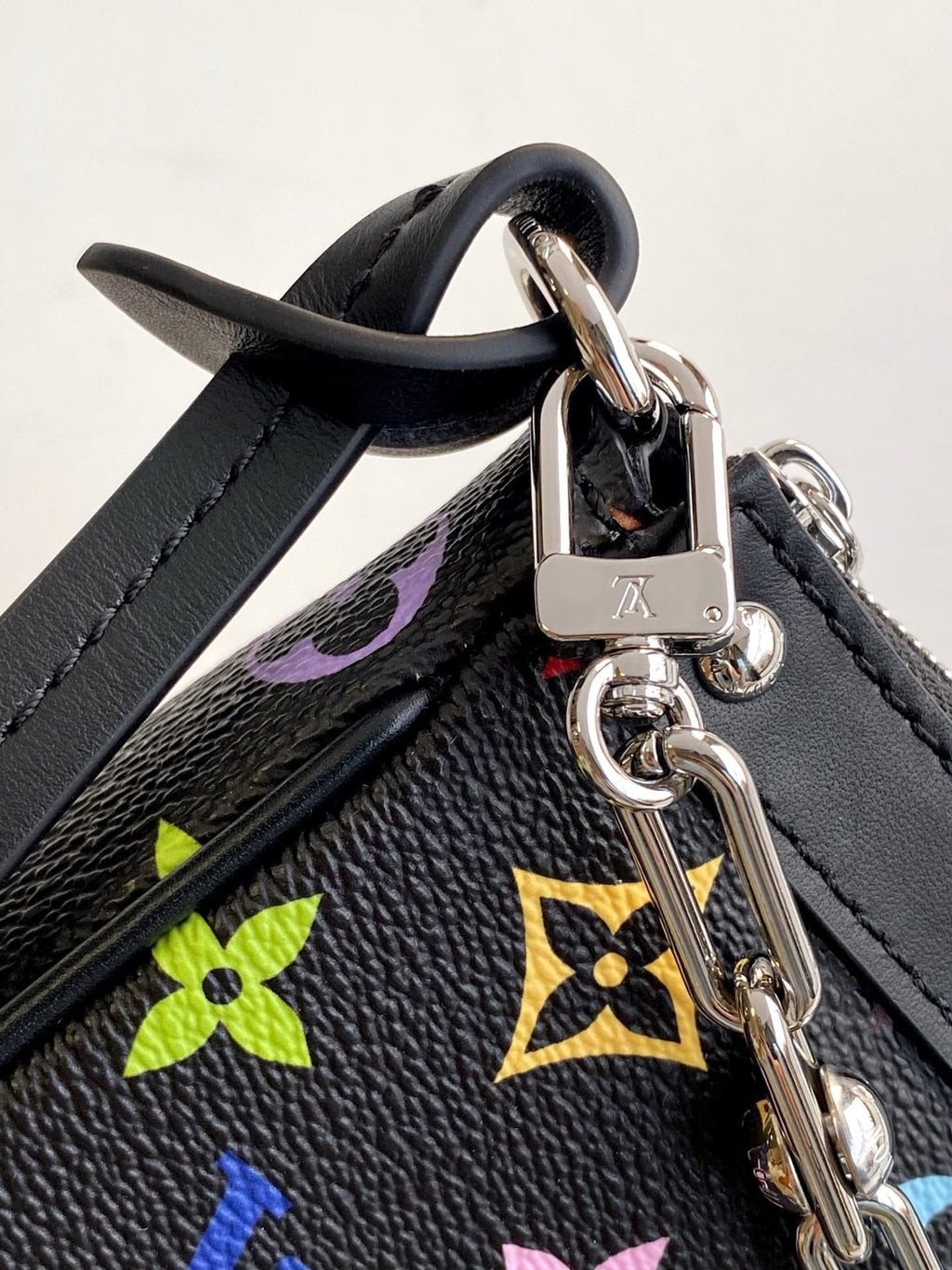 Louis Vuitton M13663 LV x TM Pochette Accessoires