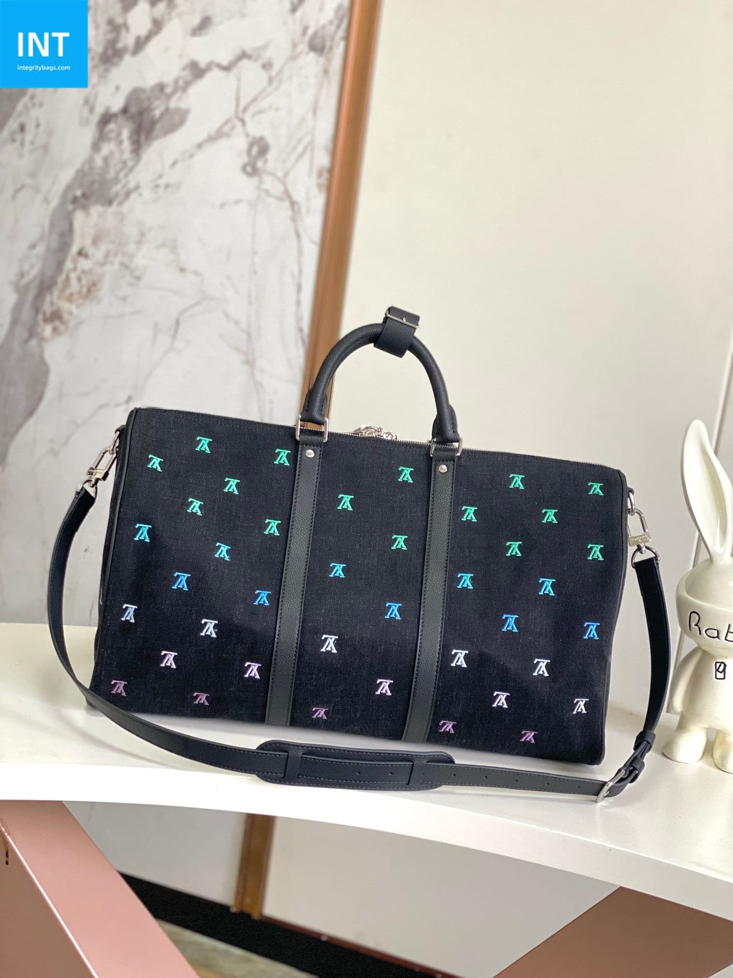 Louis Vuitton M13966 Keepall Bandoulière 50