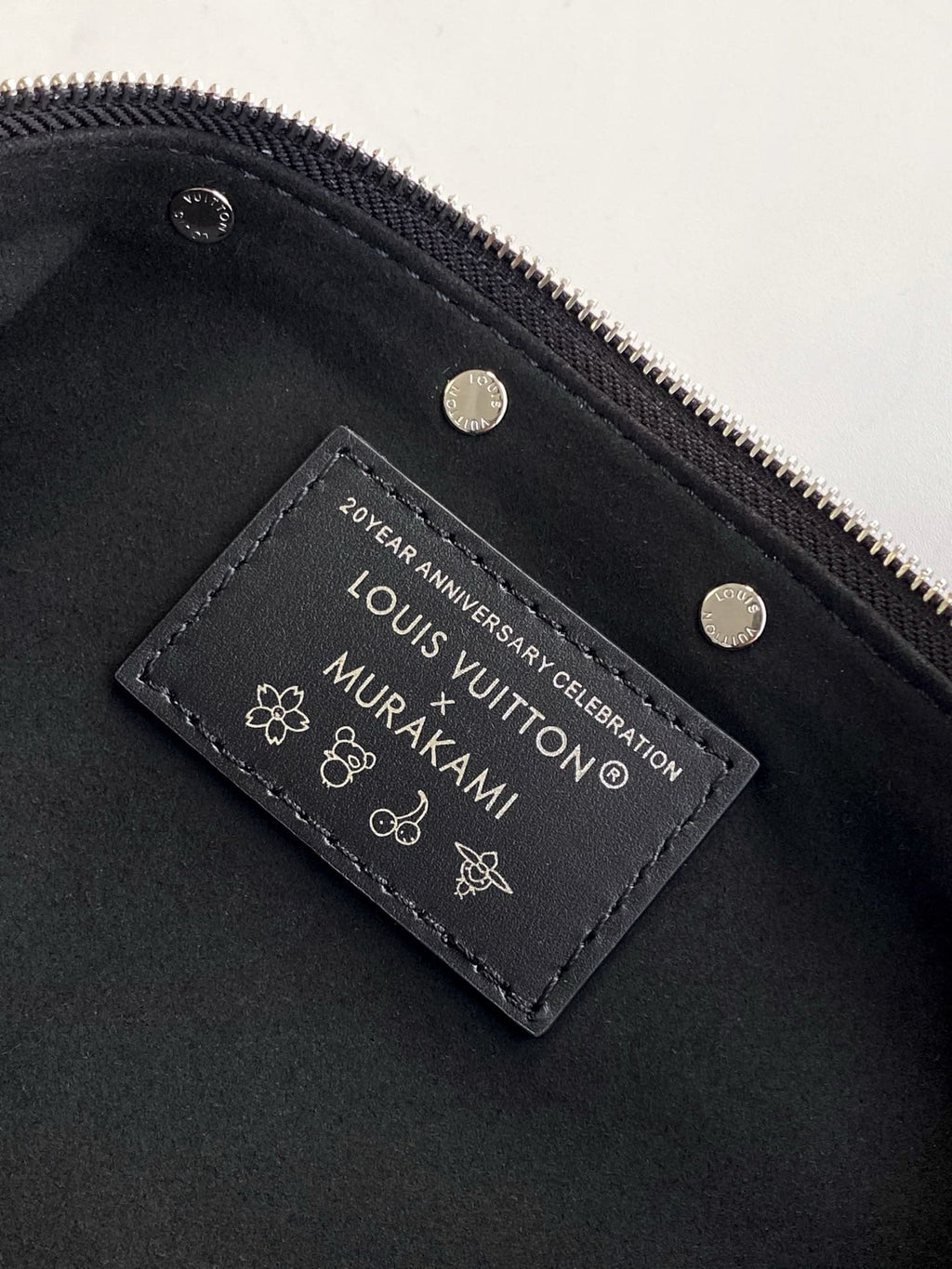 Louis Vuitton M13663 LV x TM Pochette Accessoires