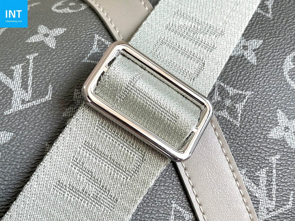 Louis Vuitton M11718 KEEPALL BANDOULIÈRE 45 travel bag