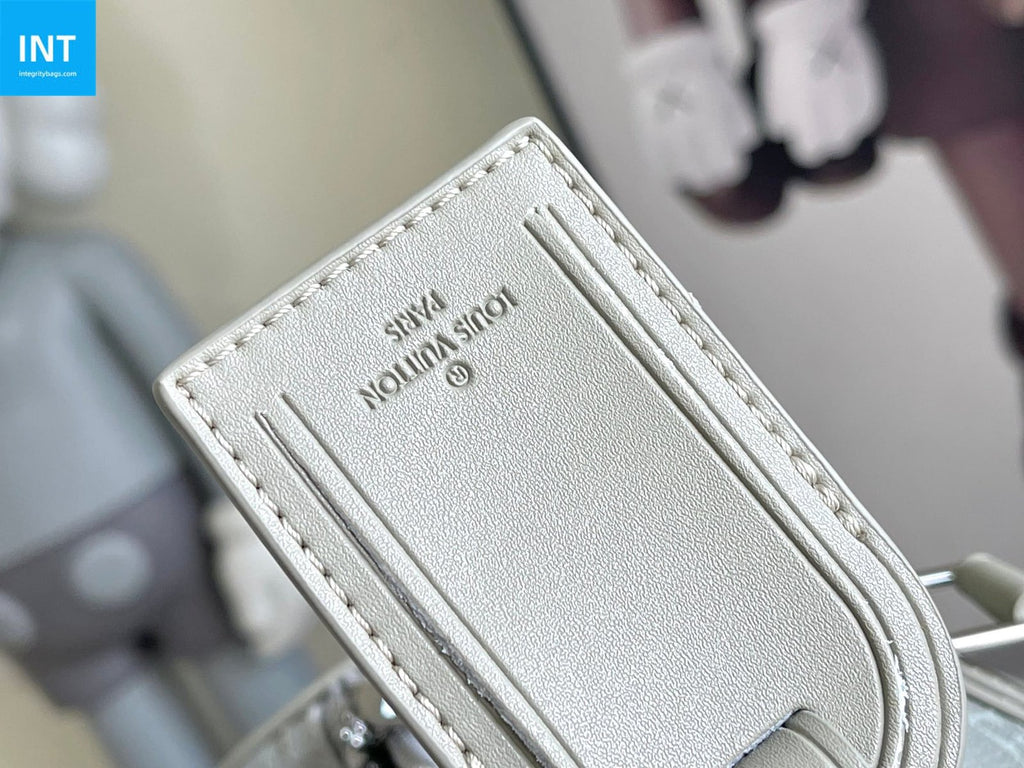 Louis Vuitton M11718 KEEPALL BANDOULIÈRE 45 travel bag