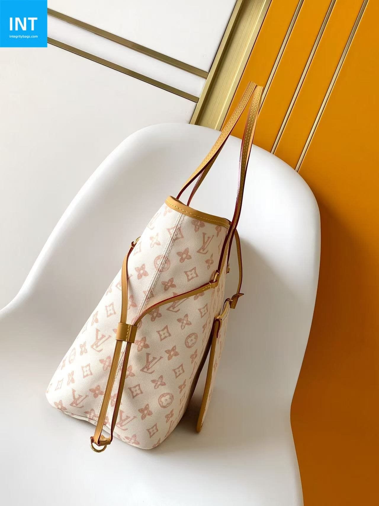 Louis Vuitton M27521 Neverfull MM