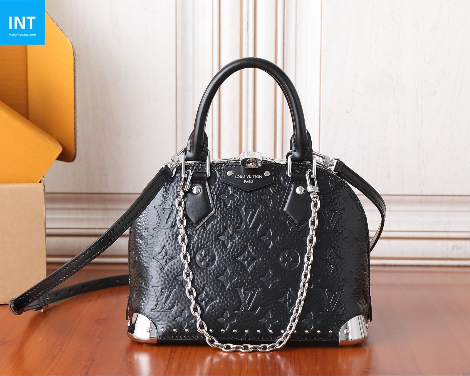 Louis Vuitton M27812 Alma Trunk BB