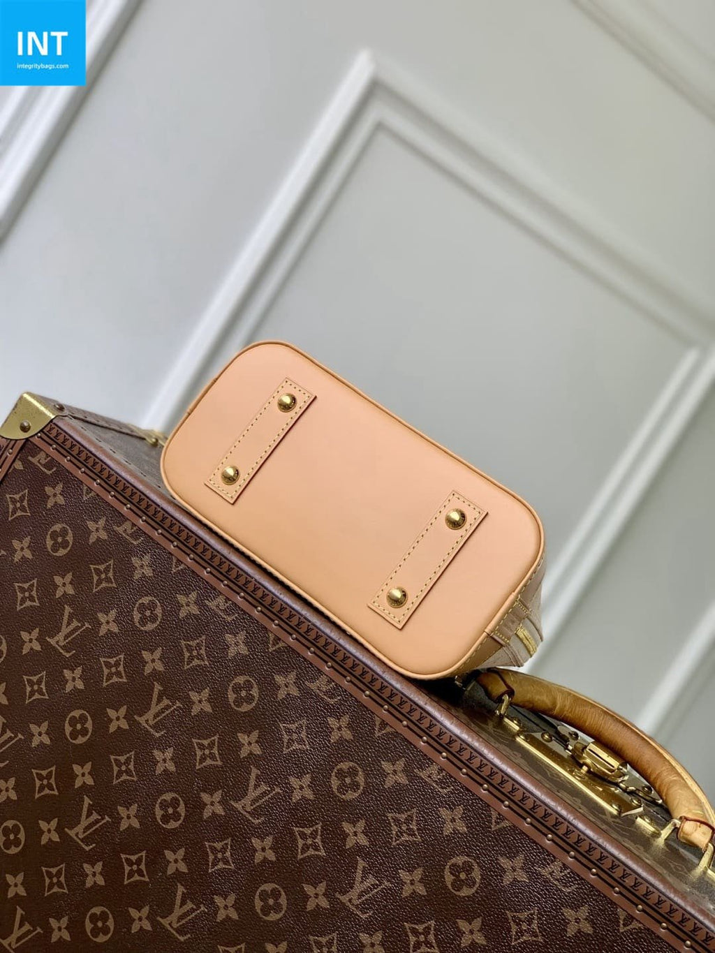 Louis Vuitton M27525 Alma BB