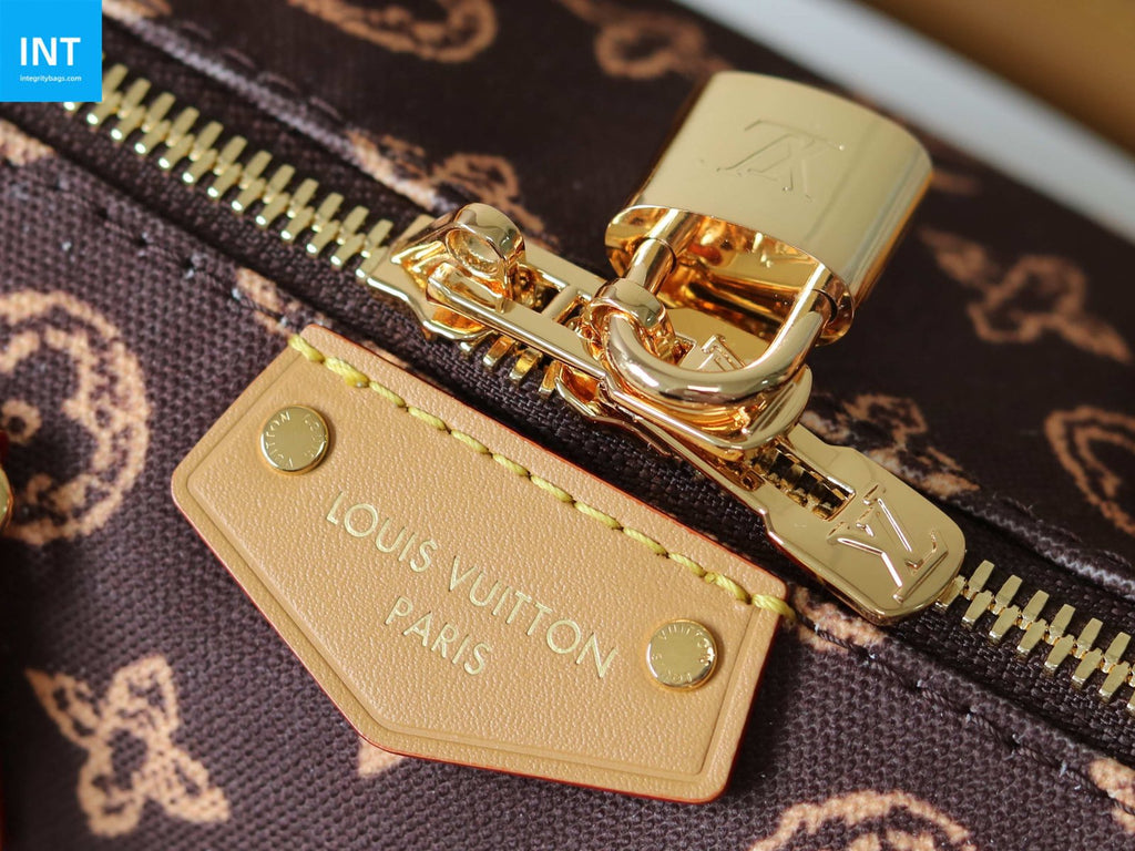 Louis Vuitton M28102 Speedy Trunk 20