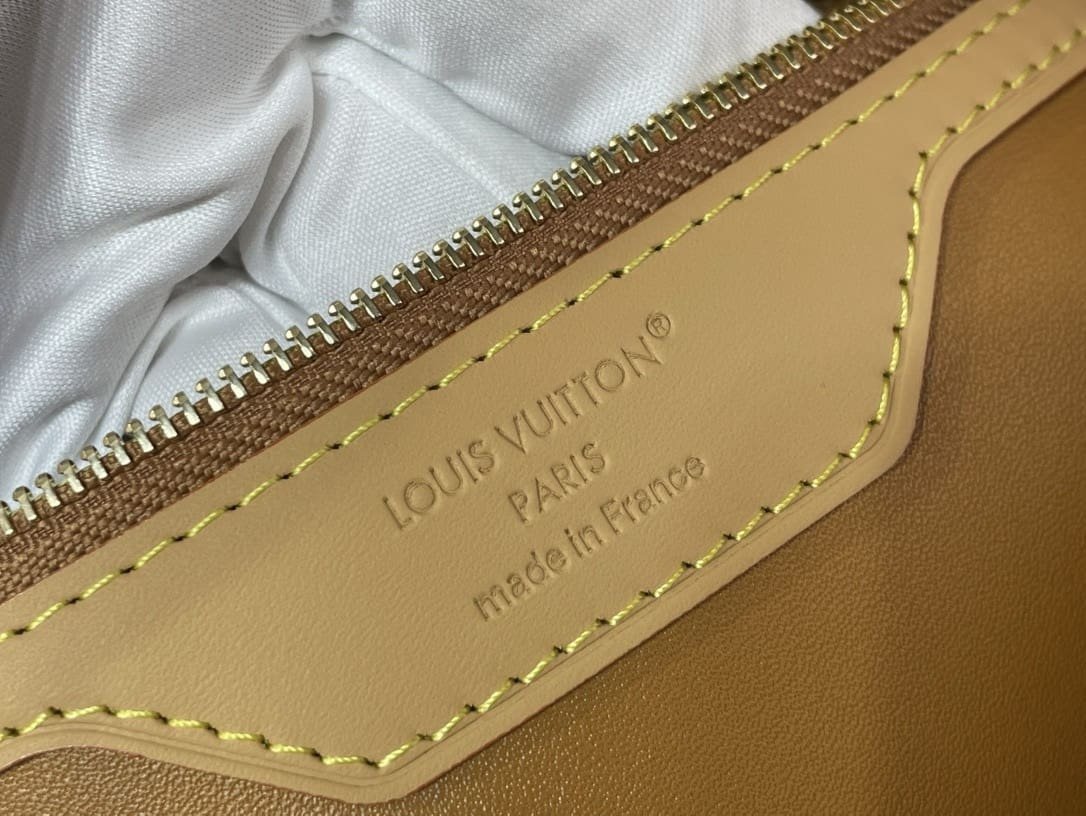 Louis Vuitton M14587 Speedy Soft 30