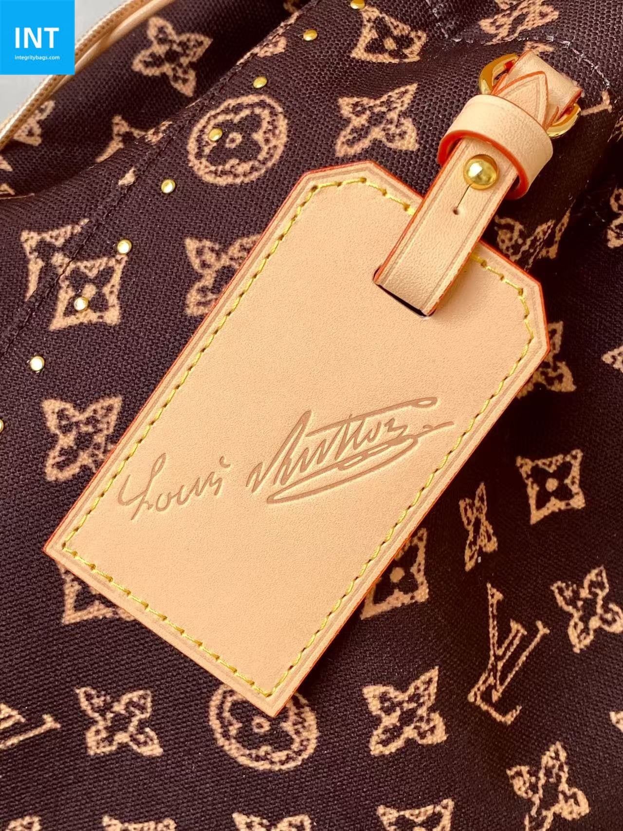 Louis Vuitton M28103 Noé Trunk