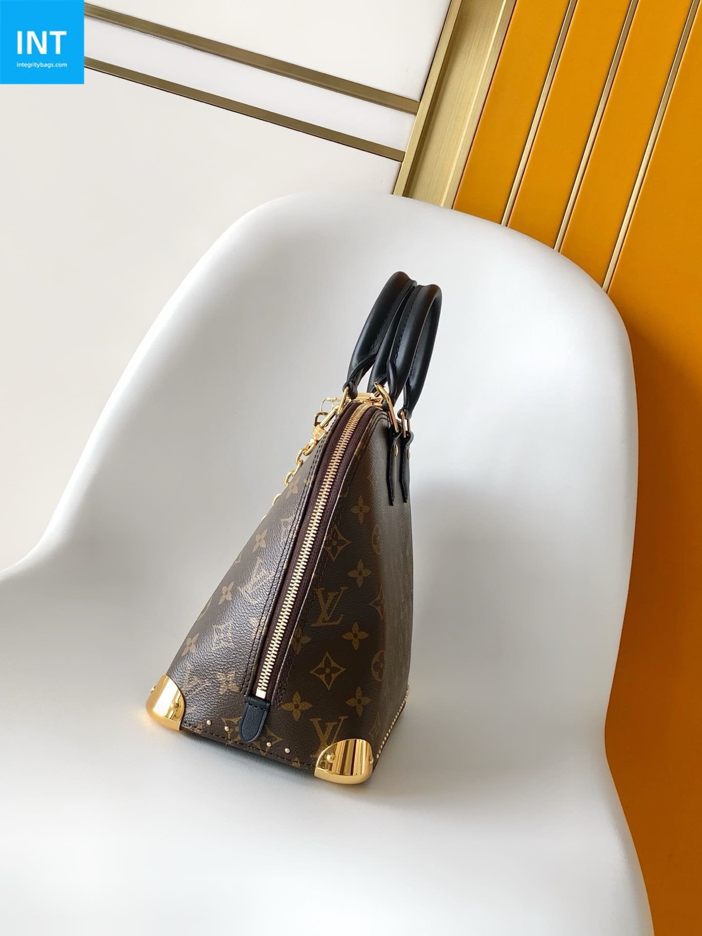 Louis Vuitton M27216 Alma Trunk PM